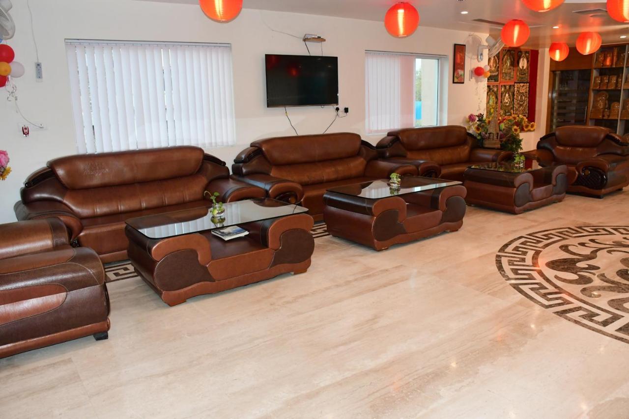 Hotel Anand International Bodh Gaya Exteriör bild